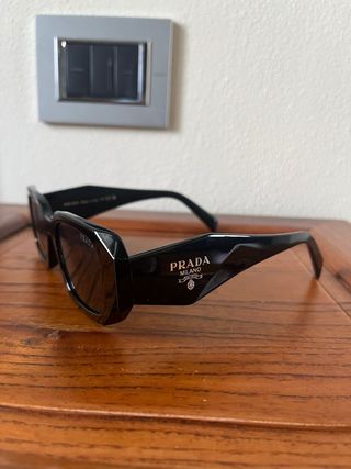 Occhiali da sole Prada neri