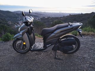 Yamaha XENTER 125 gris 2021