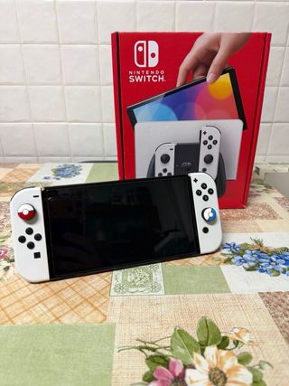 Nintendo Switch OLED Blanca Completa