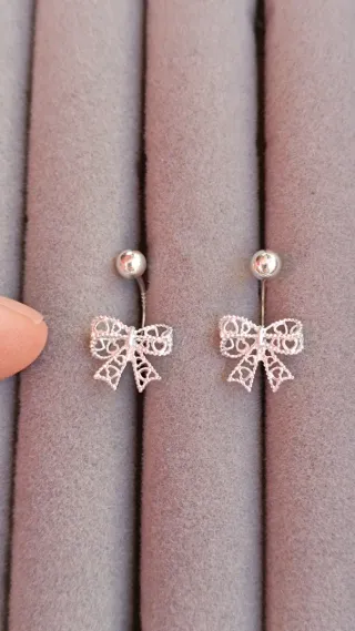 Pendientes lazo plata