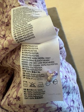 Blusa H&M floral manga larga