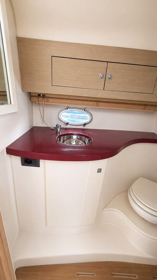 Barco Sessa Marine C30 2010