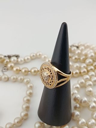 Anillo Versace Medusa Oro y Circonitas