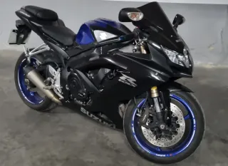 Suzuki GSXR  600 diciembre 2008...K8