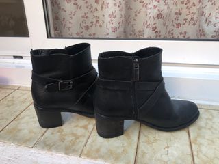 Botines de piel negros Sergiotti