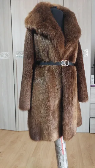 Stupenda pelliccia vintage marrone