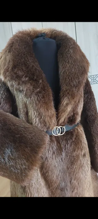 Stupenda pelliccia vintage marrone