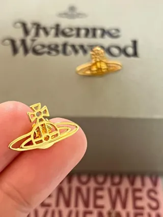 Pendientes Vivienne Westwood Orb Dorados