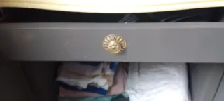 2 mesitas noche antiguas azul y dorado