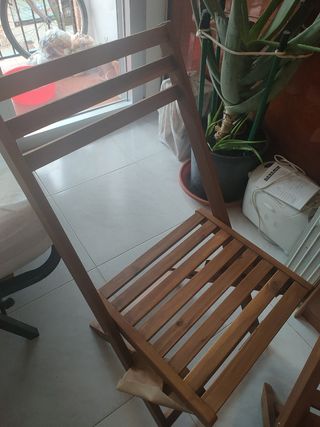 SILLA PLEGABLE ACACIA MACIZA, A ESTRENAR