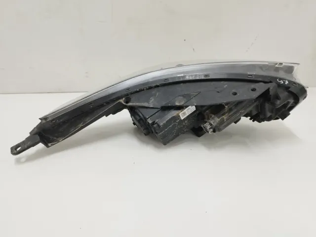 Faro Izquierdo Kia Xceed