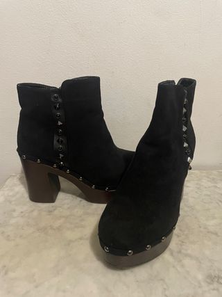 Botines plataforma tacón piel tachuelas