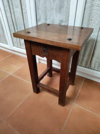 Mesita Castellana Madera