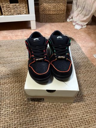 Nike Dunk SB Bronx Girls Skate Negro Blanco