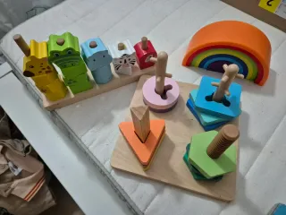 Lote juguetes educativos peluches y más