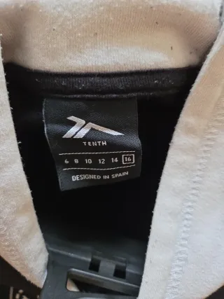 Sudadera Negra y Amarilla Chico