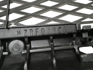 Rejilla Radiador Mazda 3 BK