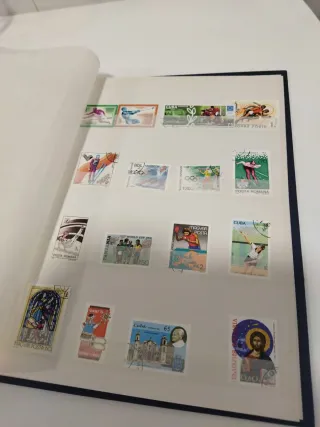 Álbum Sellos Auténticos del Mundo