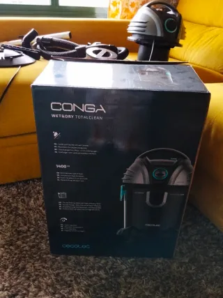 Aspiradora Cubo con Ruedas