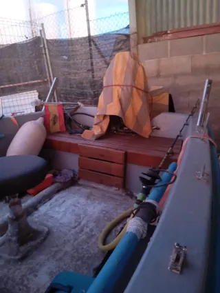 Barco con remolque y motor Yamaha 30cv. Negociable