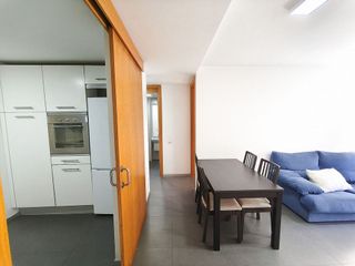 Piso en alquiler en Santa Catalina - Canteras en Palmas de Gran Canaria(Las)