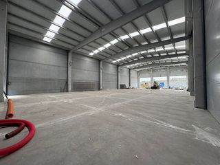 Nave industrial en alquiler en San Lázaro - Meixonfrío en Santiago de Compostela