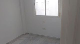 Piso en alquiler en Huerta del Pilar en Sevilla