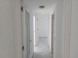 Piso en alquiler en Huerta del Pilar en Sevilla