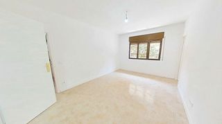 Piso en venta en El Carmel en Barcelona