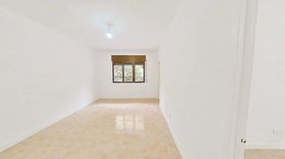 Piso en venta en El Carmel en Barcelona