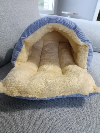 Cama Cueva para Gatos Azul y Beige