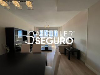 Piso en alquiler en Ensanche de Vallecas - Valdecarros en Madrid