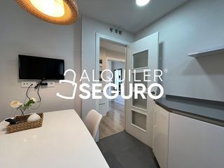 Piso en alquiler en Ensanche de Vallecas - Valdecarros en Madrid
