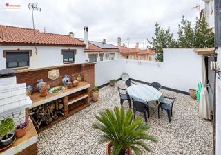 Casa adosada en venta en Otura