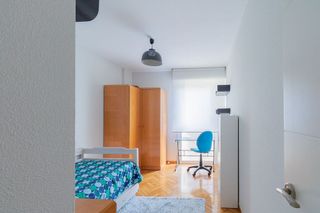 Piso en alquiler en Ermitagaña - Mendebaldea en Pamplona