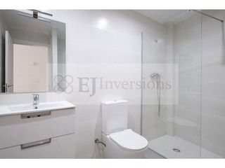 Dúplex en alquiler en La Torrassa en Hospitalet de Llobregat, L´