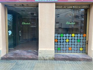 Local comercial en alquiler en Bufalà en Badalona