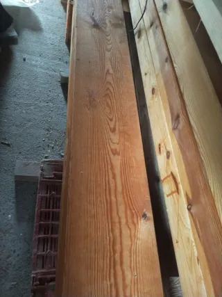 Jacena de madera maciza