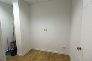 Oficina en alquiler en Castillejos en Madrid