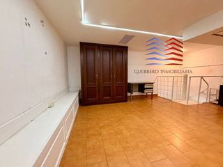 Local comercial en alquiler en Centro en Ourense