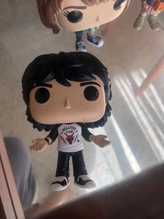 Funko Pop!Stranger Things Joyce 845+4 sin caja