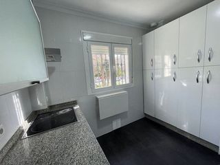 Piso en alquiler en Colores - Entreparques en Sevilla