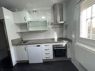 Piso en alquiler en Colores - Entreparques en Sevilla