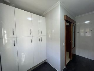 Piso en alquiler en Colores - Entreparques en Sevilla