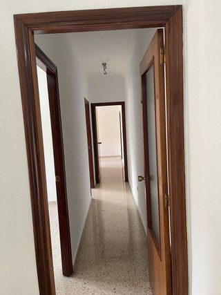 Piso en alquiler en Colores - Entreparques en Sevilla