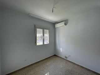 Piso en alquiler en Colores - Entreparques en Sevilla