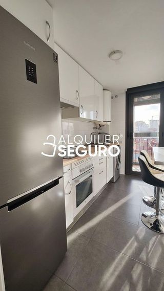 Ático en alquiler en Berruguete en Madrid