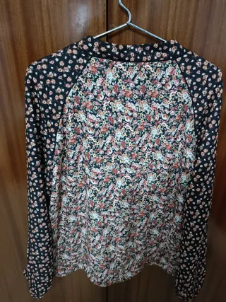 Chaqueta Pimkie floral talla L