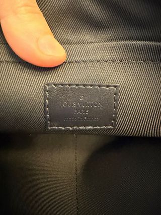 Louis Vuitton Pochette Nera