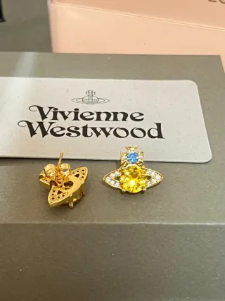 Pendientes Vivienne Westwood Orb Dorados